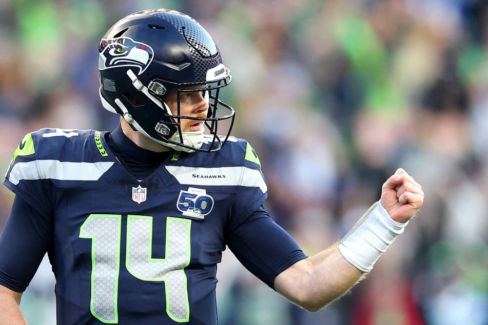 Cheer on the Seahawks while sipping on an espresso martini to honor Seattle's coffee fame.