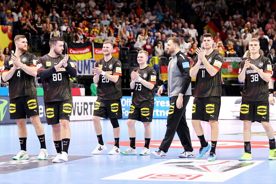 Deutschlands Handballer jubeln nach ihrem zweiten EM-Sieg: Sehen wir hier die zukünftigen Europameister?