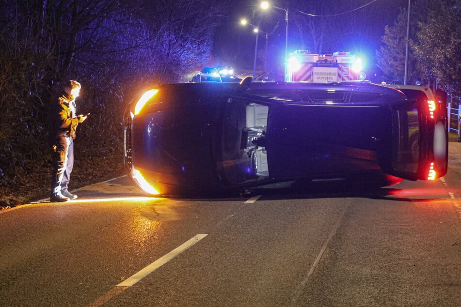 Das Bild, das sich den Einsatzkräften am Unfallort zeigte.