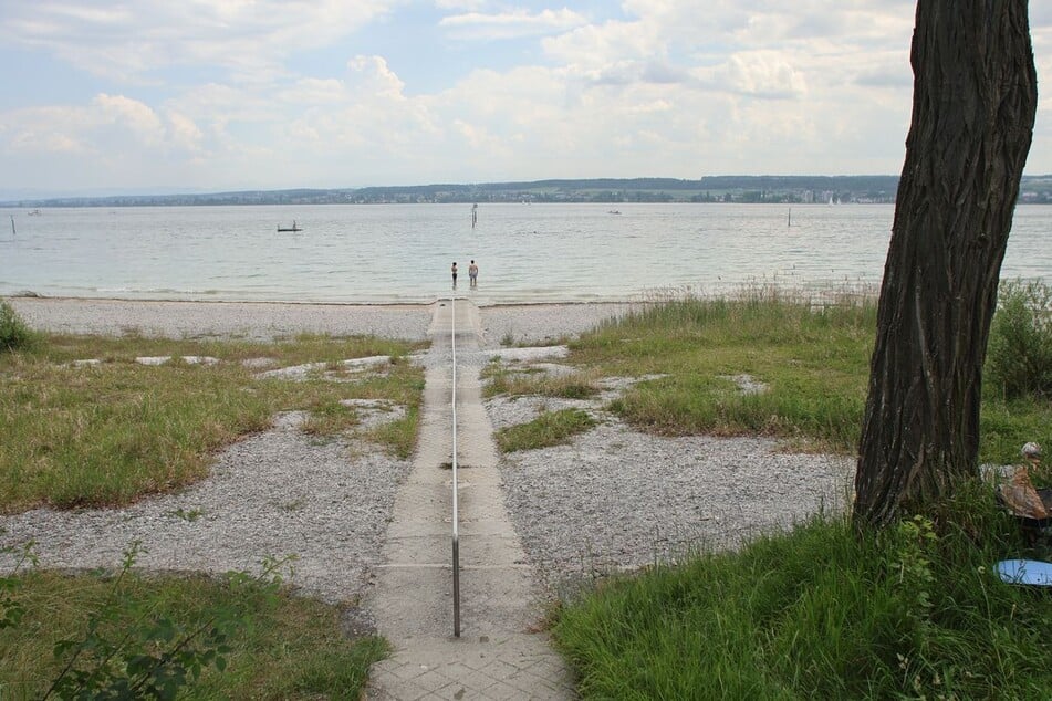 Der Bodensee führt derzeit so wenig Wasser wie selten um diese Jahreszeit.