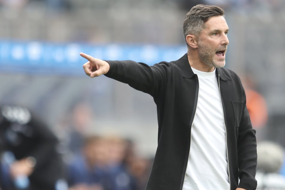 Stefan Leitl (49) stieg mit Greuther Fürth in der Saison 2020/2021 in die Bundesliga auf.