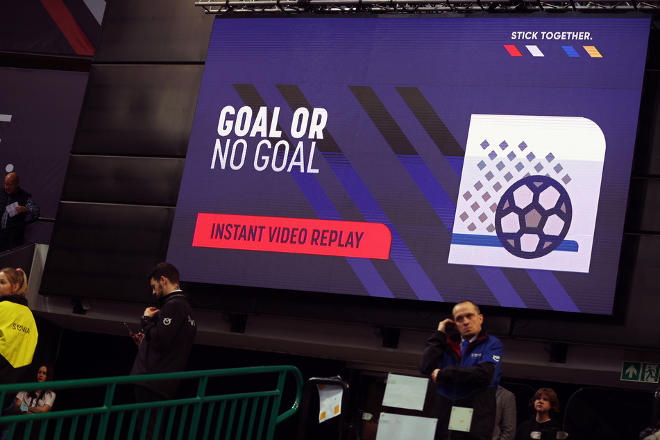 Bisher kam der Videobeweis unter anderem im Rahmen der Handball-Weltmeisterschaft zum Einsatz.
