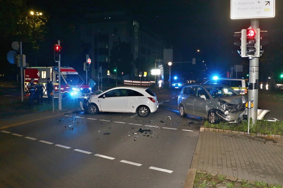 Die Unfallwagen waren nicht mehr fahrbereit.