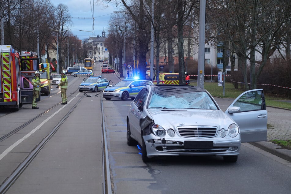 Im Januar 2020 rauschte der Fahrer eines Mercedes (18) beim Überholen in eine Radfahrerin (55). Letztere verstarb noch am Unfallort.