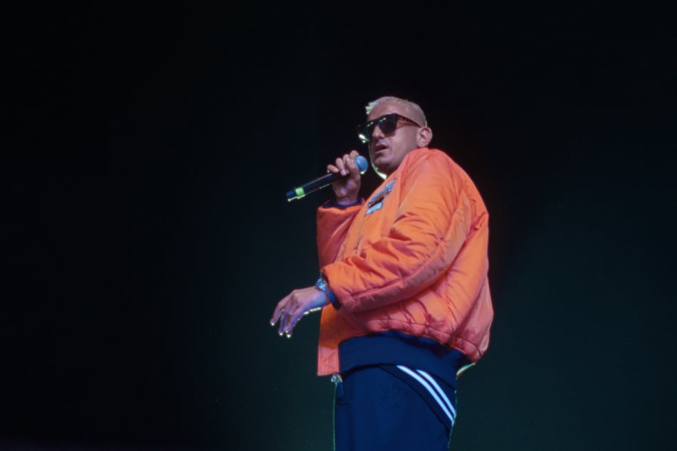 Haftbefehl (39) stand jahrelang zugedröhnt auf Konzertbühnen. Das kostete ihm fast das Leben.