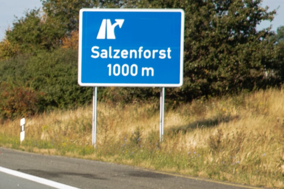 Die Anschlussstelle "Salzenforst" auf der A4 ist ab Montag Richtung Görlitz gesperrt. (Archivfoto)