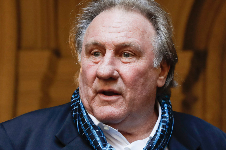 Hat Gerard Dépardieu (72) mehrere Frauen vergewaltigt und sexuell bedrängt?