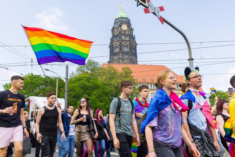 Die queere Community will am kommenden Wochenende auf den Straßen der Landeshauptstadt feiern.