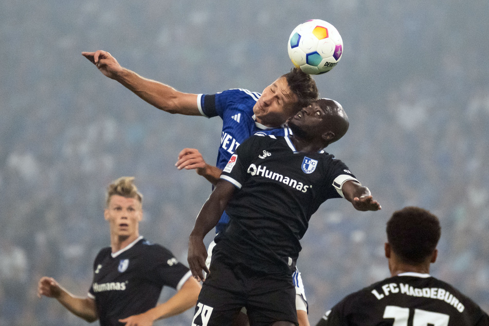 Auch im Hinspiel im Einsatz: Kapitän Amara Condé (27, M.) könnte gegen Schalke wieder zum Faktor werden. In den vergangenen drei Partien blieb der 27-Jährige ohne Einsatz.