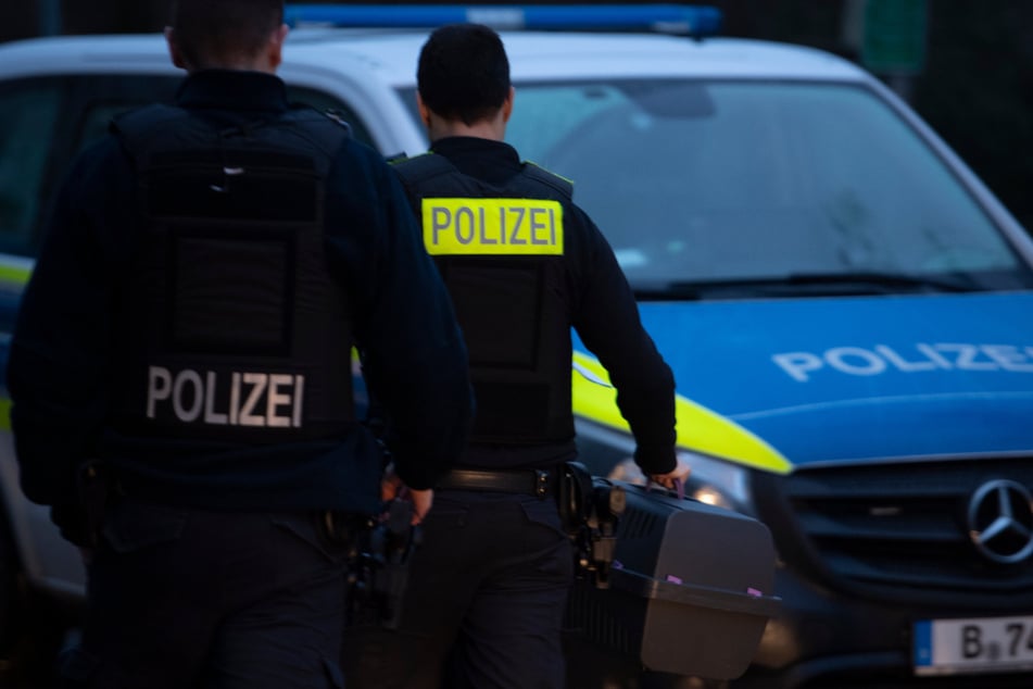 Die Polizei ermittelt wegen gefährlicher Körperverletzungen. (Symbolbild)