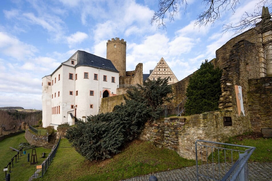 Auf Burg Scharfenstein könnt Ihr "Römer &amp; Germanen" besuchen.