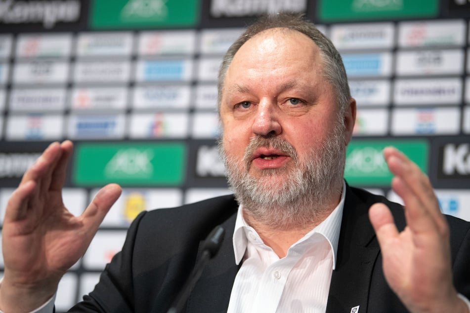 Andreas Michelmann (62) kritisiert das Handeln der deutschen Politik in der Pandemie.