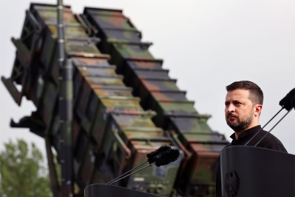Der ukrainische Präsident Wolodymyr Selenskyj (48) fordert "mehr Entschlossenheit".