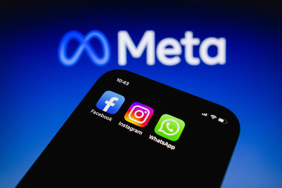 Meta ist der Konzern, welcher hinter Facebook, Instagram und WhatsApp steckt.