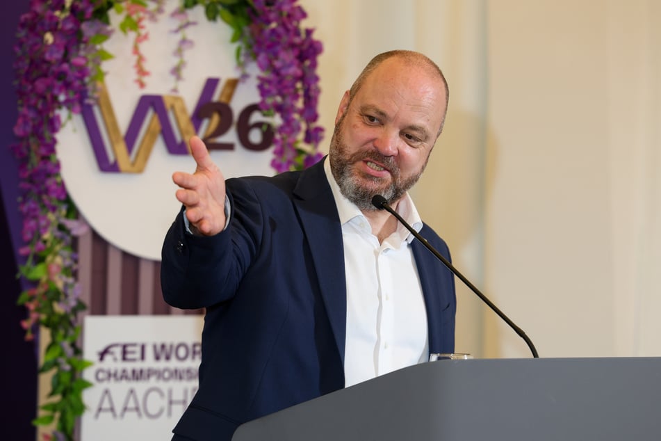 Aachens Oberbürgermeister Michael Ziemons (50) zeigte sich enttäuscht. Seiner Meinung nach hätte Olympia auch der Kaiserstadt gut zu Gesicht gestanden. (Archivfoto)
