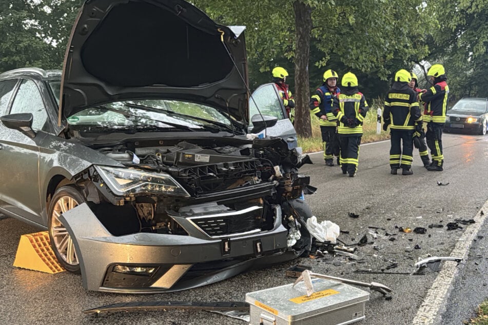 Frontalcrash mit drei Verletzten: Fahrer hatte 2 Promille!