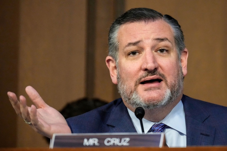 Ted Cruz rages over beer in new culture war tirade: "Kiss my a**!"