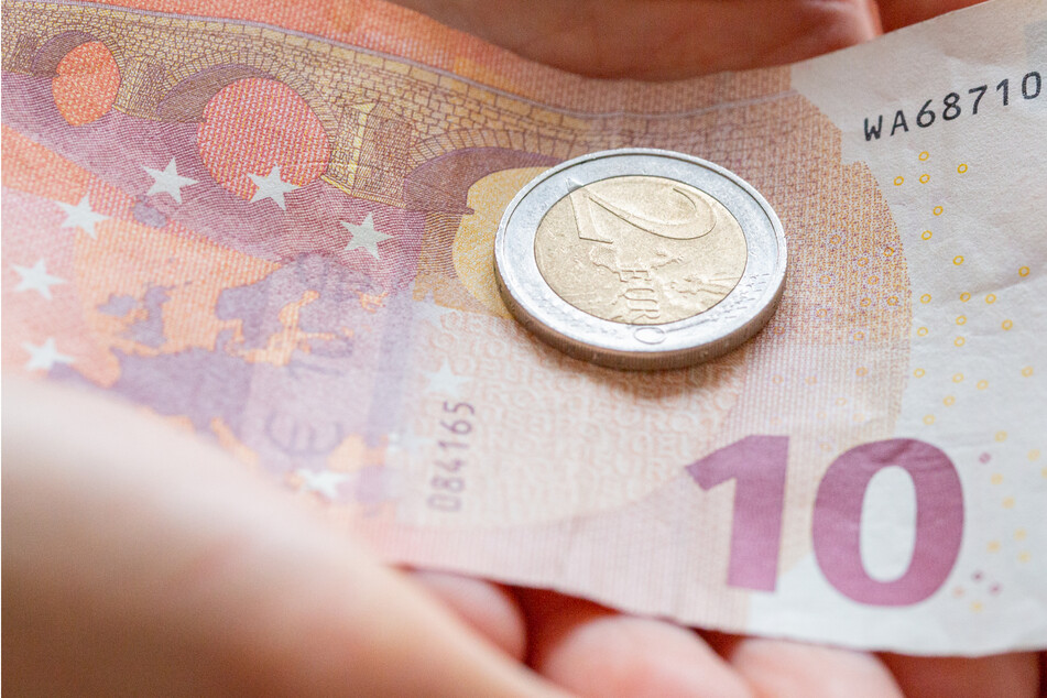 Mindestlohn steigt! Ab 1. Oktober gibt's 12 Euro