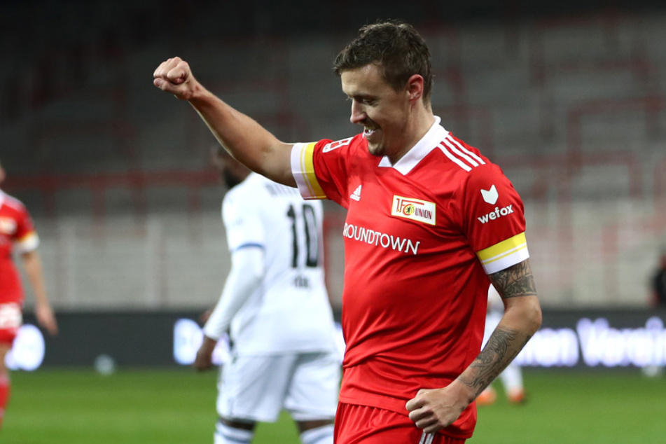 Max Kruse feiert mit dem 16. verwandelten Elfmeter seine Bundesliga-Rekord.