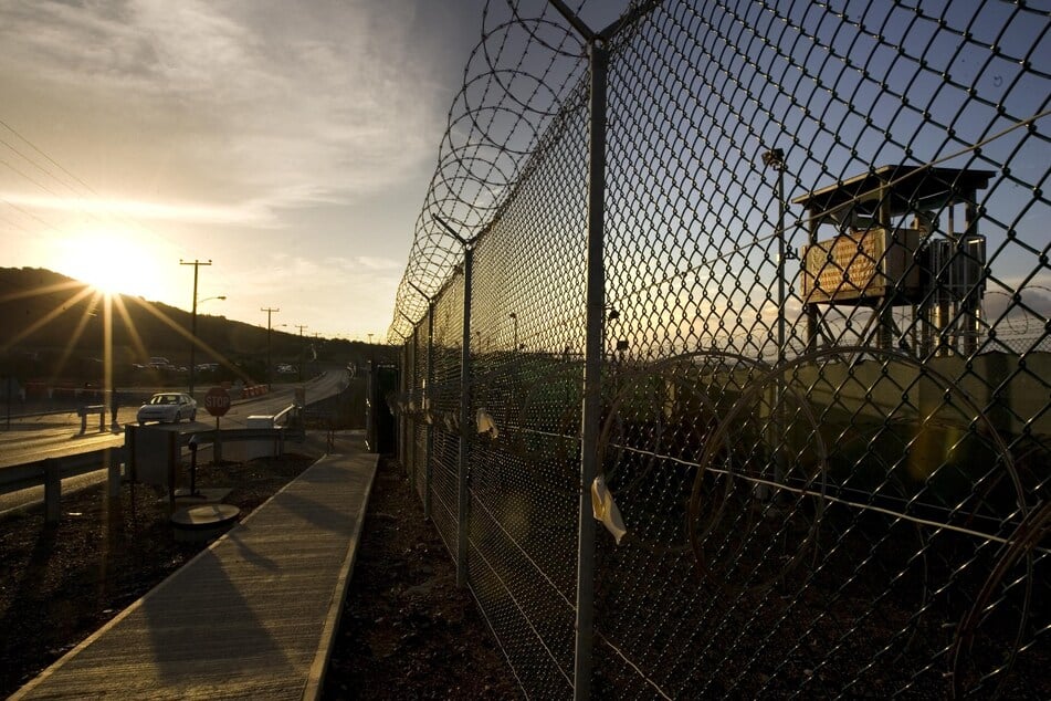 The Pentagon on Monday announced the release of 11 Yemenis held without charge at Guantánamo Bay for decades.