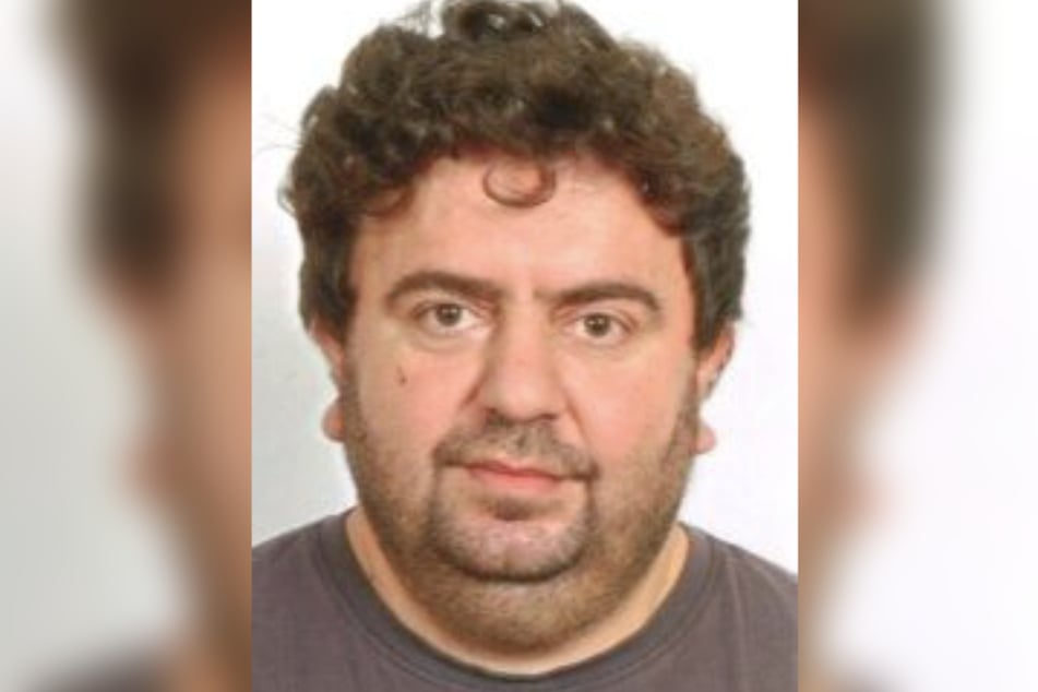 Kenan Mehovic (40) gilt als dringend tatverdächtig, wird von der Polizei gesucht.