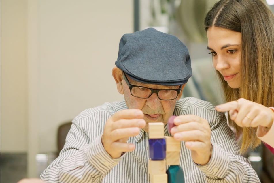 Sensation im Labor: Kann dieses Wundermittel Alzheimer-Schäden reparieren?