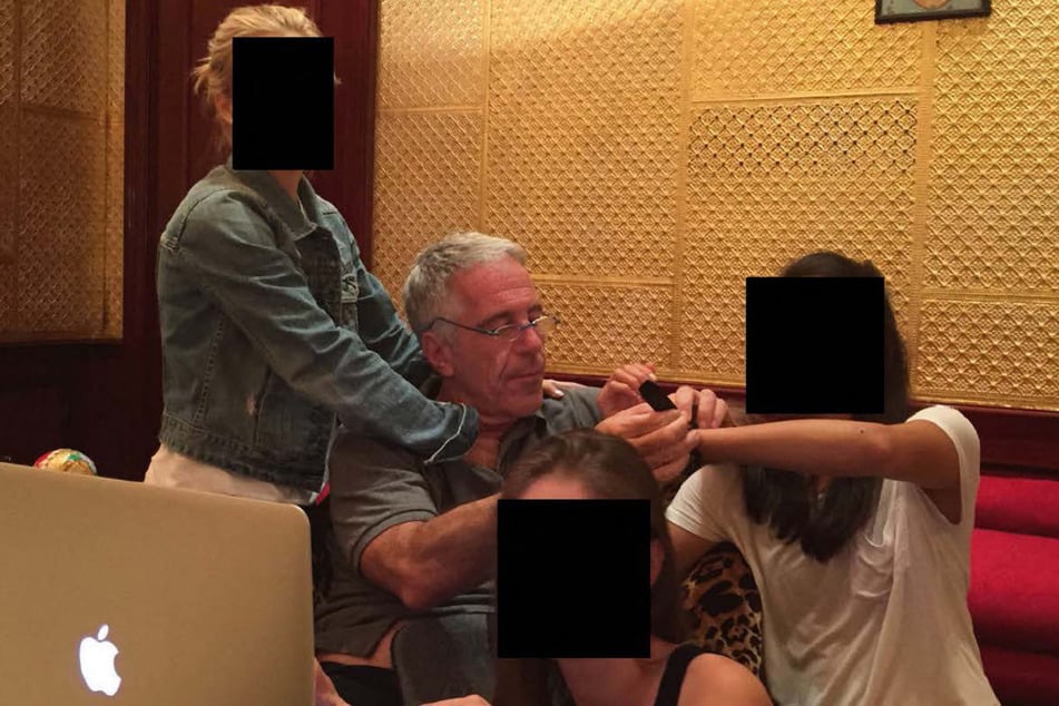Über mehrere Jahre hinweg soll Jeffrey Epstein (†66) Minderjährige etwa in New York und Florida auch selbst missbraucht haben.