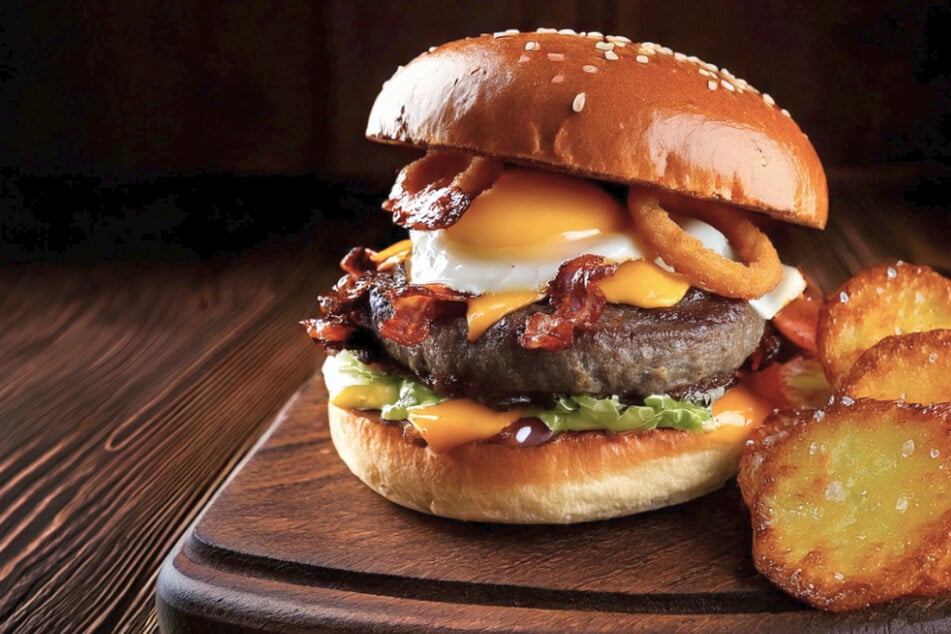 In der Münzgasse gibt's diesen saftigen BBQ-Burger
