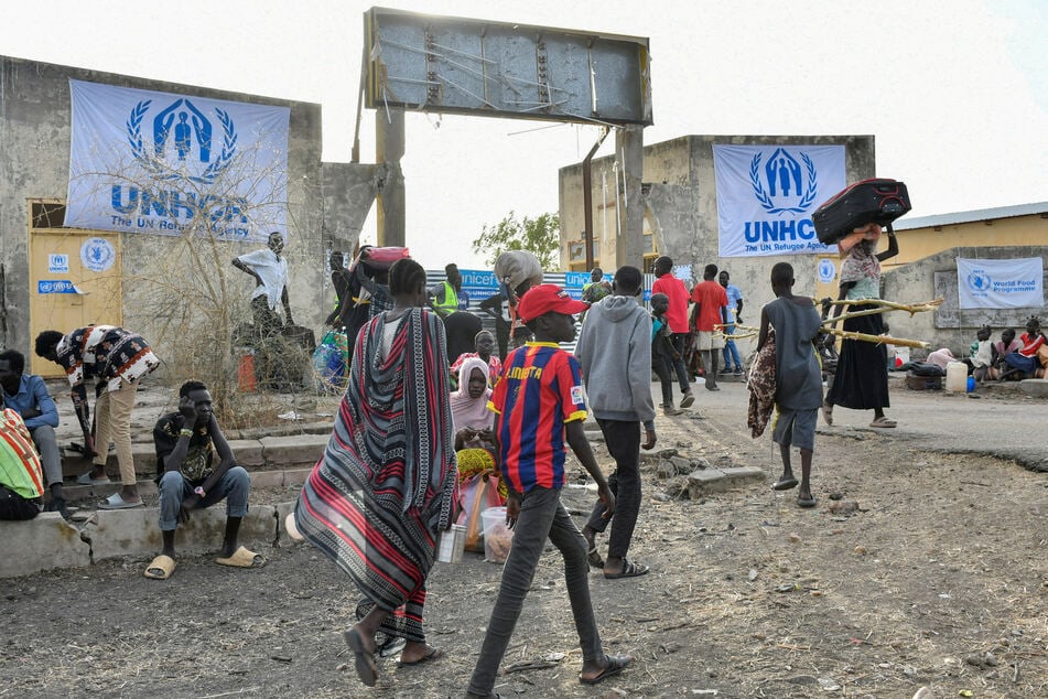 Sudanese refugees arrive at the United Nations High Commissioner for Refugees transit center near the border crossing point in Renk County of Upper Nile State, South Sudan.