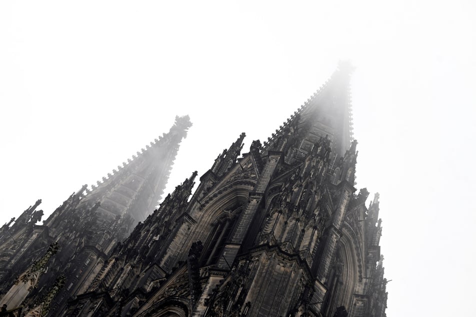 Für den Maler ist die "Gegend um den Dom" die schönste in Köln. (Symbolfoto)
