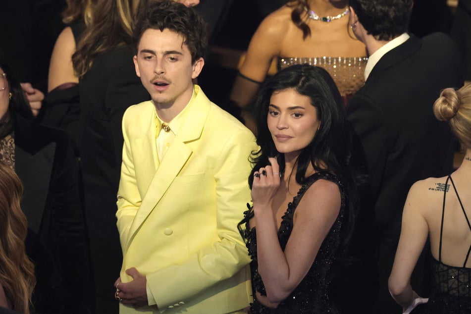 Kylie Jenner (r.) joined Timothée Chalamet (l.) at the 2025 Academy Awards and the Vanity Fair Oscars Party on Sunday night.