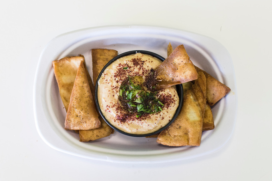 Is there anything better to put on crackers than some fresh homemade hummus?