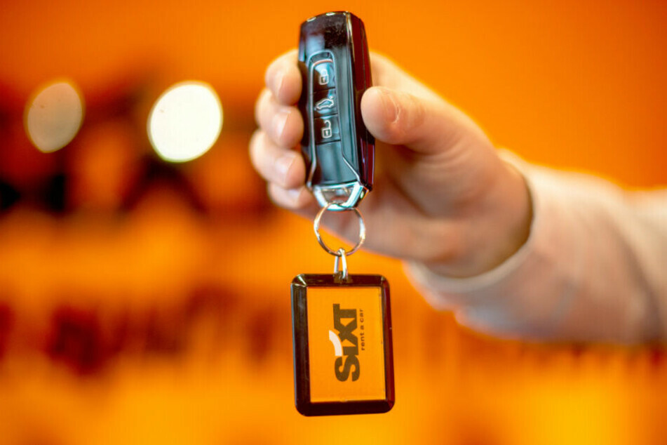 Der Umsatz von Sixt war wegen der Corona-Pandemie um eine Milliarde eingebrochen. (Symbolbild)