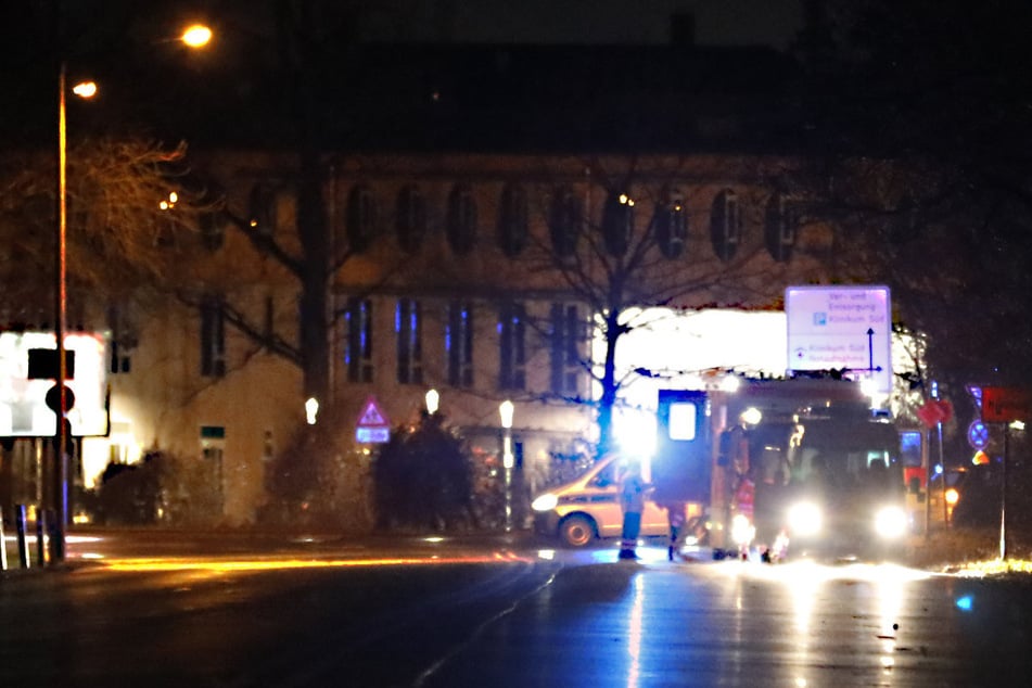 Auf einem Anwesen in der südöstlichen Außenstadt Nürnbergs sind bei der Polizei Schüsse gemeldet worden.