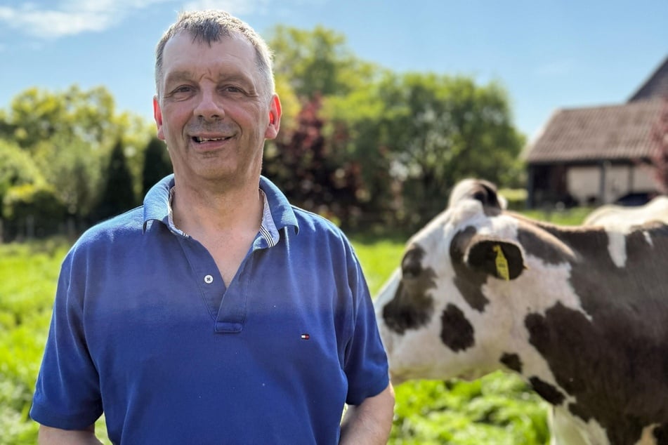 Johann (60) ist ein eingefleischter Landwirt und liebt "frisch gezapfte Milch".