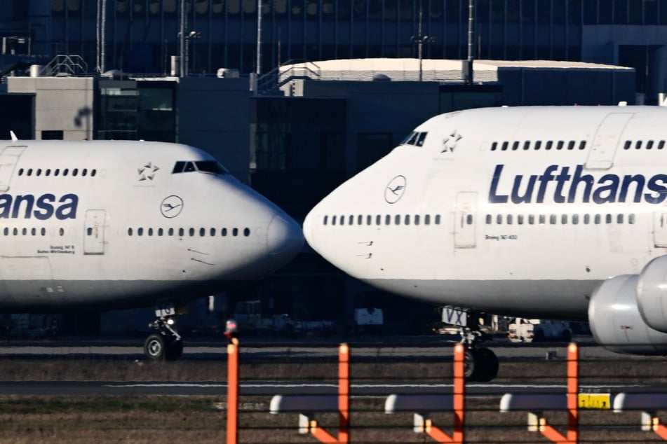 Lufthansa-Maschine von Frankfurt nach Chicago muss in Schottland runter