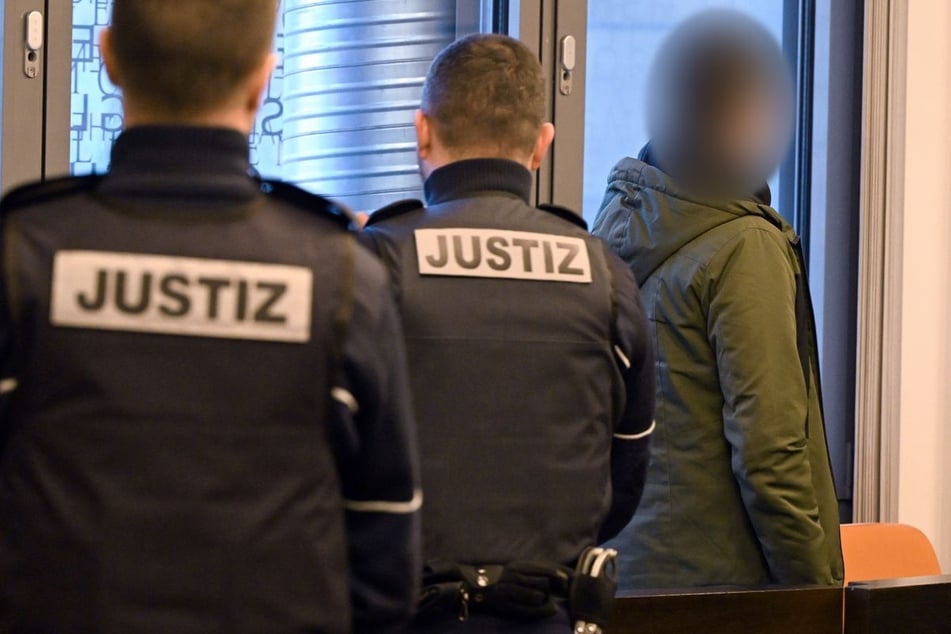 Bei dem Brandanschlag am 25. März 2024 in Solingen hatte der Angeklagte eine vierköpfige Familie aus Bulgarien ausgelöscht.