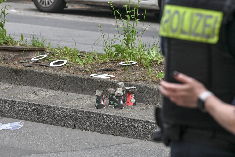 Die Polizei stellte insgesamt fünf Patronenhülsen sicher.