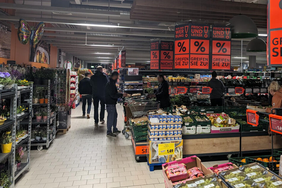 Die Kaufland-Filiale in Frankenberg ist trotz Stromausfall geöffnet.