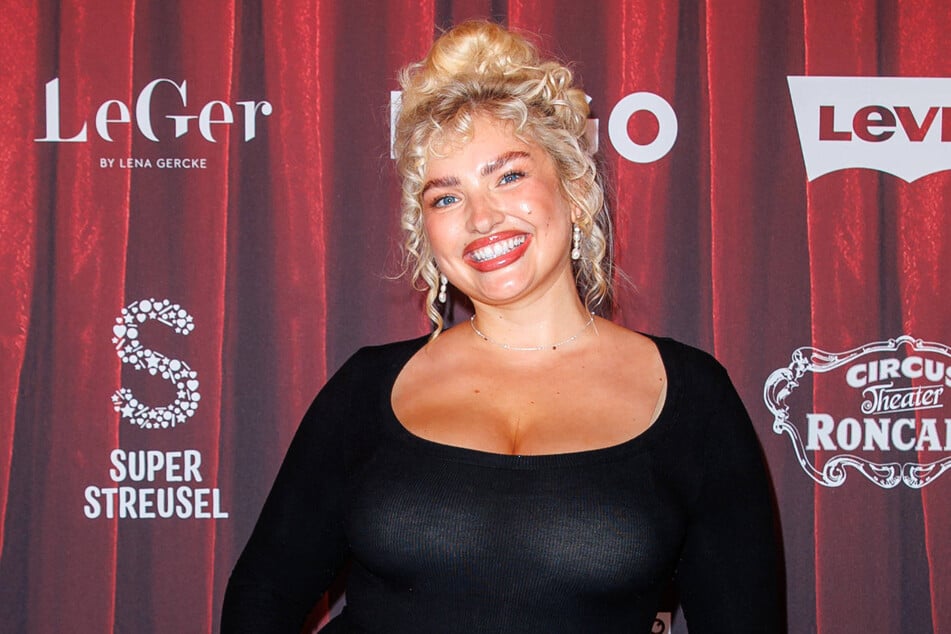 Ex-GNTM-Kandidatin Sarina Nowak (31) ist mittlerweile ein gefragtes Curvy Model.