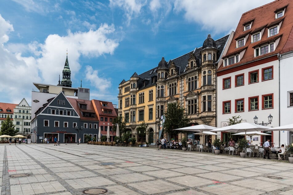 Die Übernachtungszahlen der ersten neun Monate für Zwickau und die Region sind zurückgegangen. Schuld seien auch die weniger werdenden Geschäftsreisen aufgrund der Krise in der Automobilbranche, so der Tourismusverband.