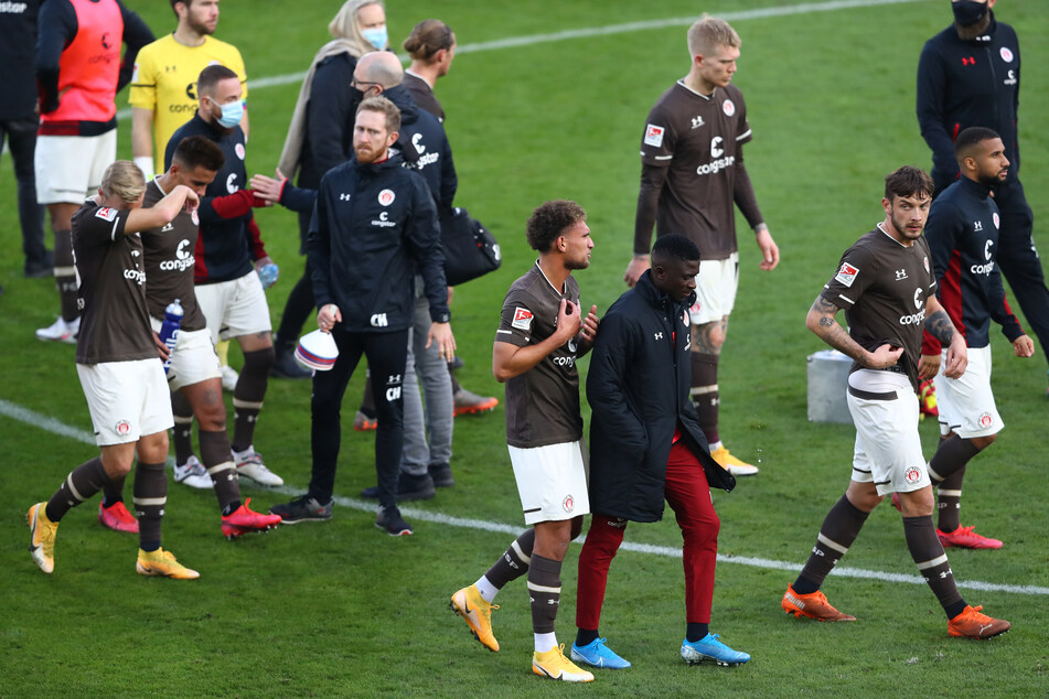Die Kicker des FC St. Pauli wollen gegen den VfL Osnabrück mal wieder jubeln.