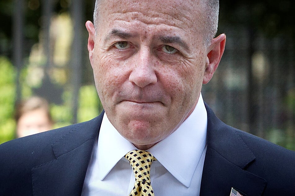 Former New York City Police Commissioner Bernard Kerik arrives for a court hearing in Manhattan on August 19, 2014.