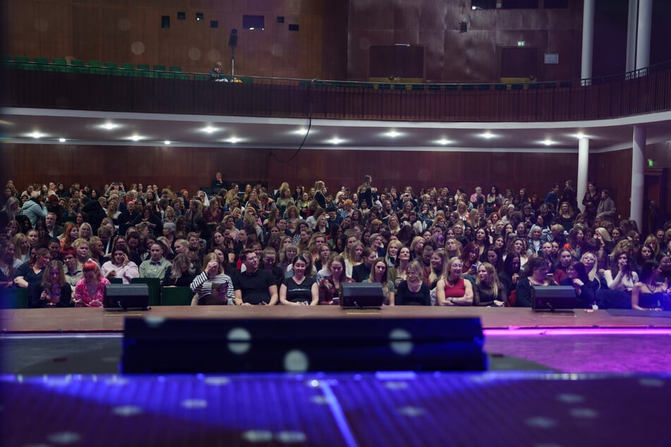 Nach wie vor zahlen viele Frauen Geld, um die Show der durchtrainierten Männer zu sehen.
