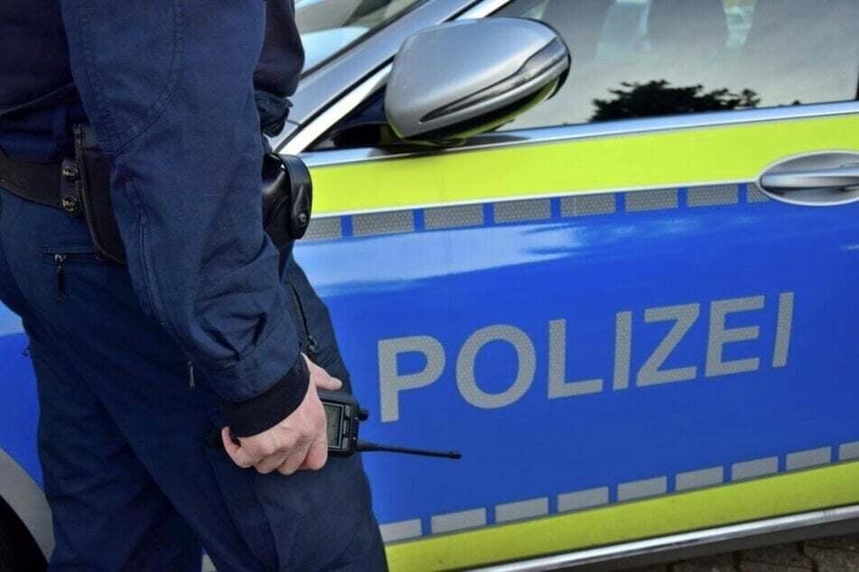Kind festgehalten, geschubst und Geld gefordert: Polizei sucht Mann nach Nötigung