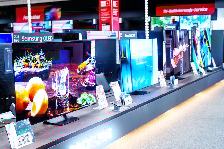 MediaMarkt Berlin-Biesdorf feiert Montag (31.7.) Neueröffnung mit vielen Sonderangeboten.