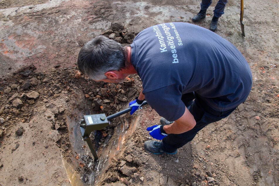 Aufgrund des Niedrigwassers wird oft in Flussnähe Munition gefunden.