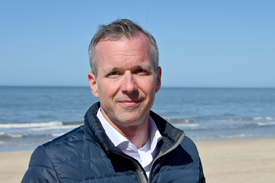 Nikolas Häckel ist gebürtiger Sylter und seit 2015 Bürgermeister der Gemeinde Sylt.