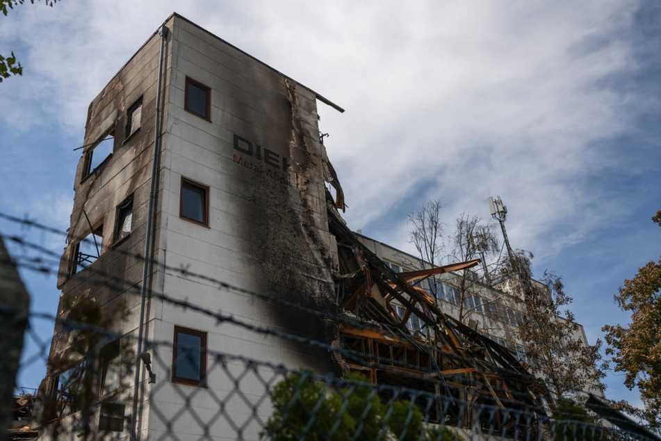 Von dem Gebäude in Lichterfelde ist nach dem Brand nicht mehr viel übrig geblieben.