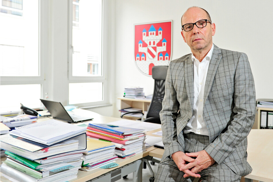 Kritisiert den Wegfall der Fördermittel als "obrigkeitsstaatlichen Stil": Meeranes Bürgermeister Lothar Ungerer (62, parteilos).
